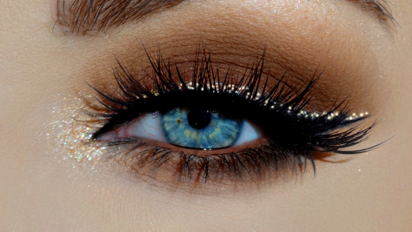 Glitter τώρα και στο eyeliner - Οι τρόποι για να υιοθετήσεις τη νέα τάση