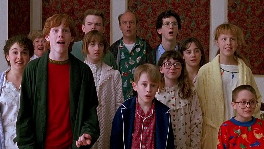 «Μόνος στο Σπίτι»: Πώς η πιο χριστουγεννιάτικη ταινία όλων των εποχών κάνει τόσο καλό στην ψυχολογία μας