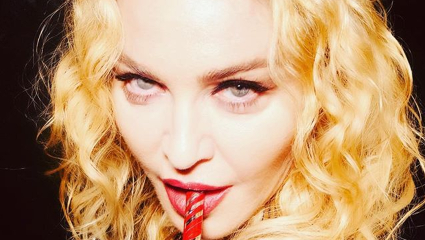 Madonna, γιατί; Μελαχρινή και με κοντά μαλλιά