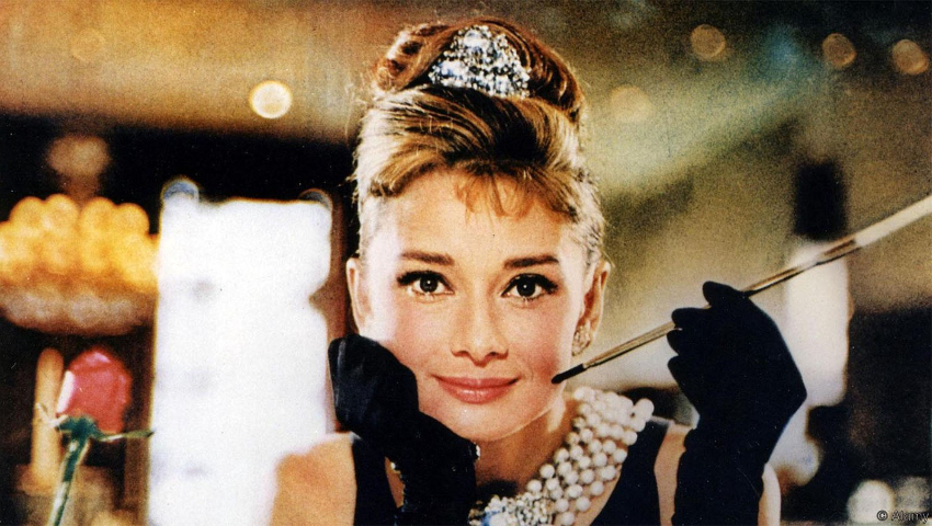 Σήμερα δοκιμάζουμε το classy μακιγιάζ της Audrey Hepburn στη μοντέρνα εκδοχή του