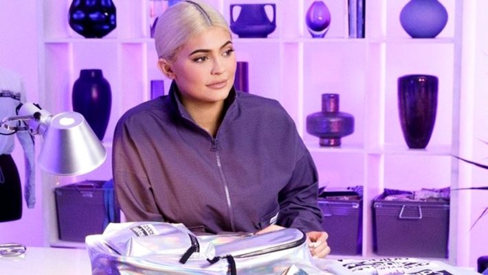 Και η Adidas ενέδωσε στον πειρασμό των Kardashian - Jenner! Ιδού το νέο λανσάρισμά της