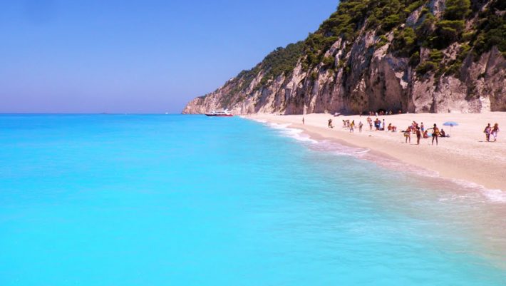 Όλες «10άρια»: Το νησί με τις 5 πιο ωραίες παραλίες στην Ελλάδα