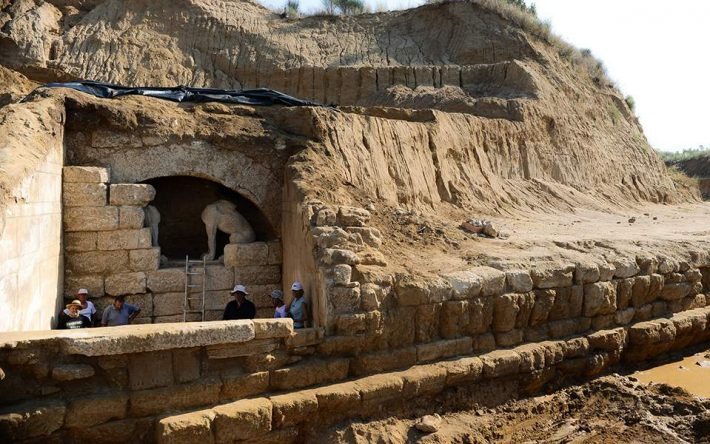 Tύμβος Καστά: Το ακριβό μυστικό που έκρυβε ο τάφος της Αμφίπολης
