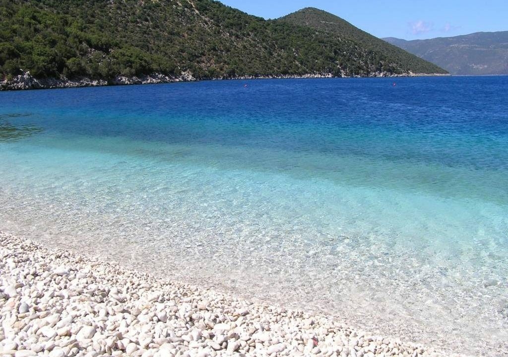 Οι 3 ωραιότερες παραλίες με βότσαλο στην Ελλάδα