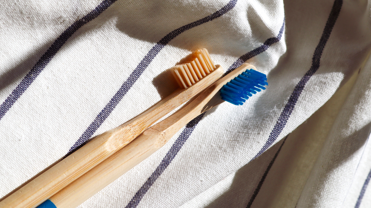 Κάθε πότε πρέπει να αλλάζουμε οδοντόβουρτσα τελικά;