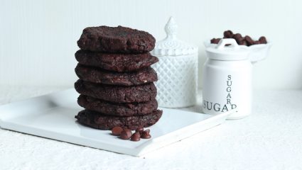 Λαχταριστά cookies με σοκολάτα και πορτοκάλι για τα cheat day πρωινά Λαχταριστά cookies με σοκολάτα και πορτοκάλι για τα cheat day πρωινά