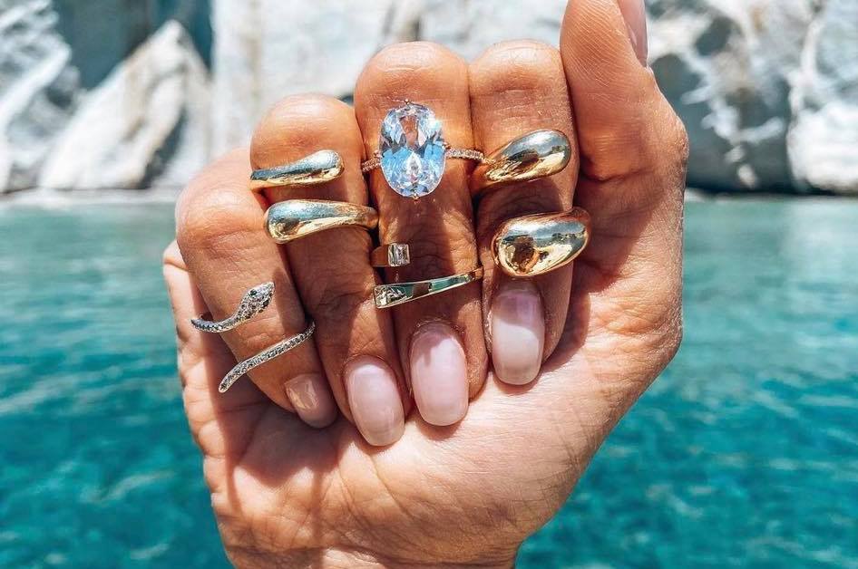 Τα πιο ωραία καλοκαιρινά δαχτυλίδια για να μην ξέρεις ποιο να διαλέξεις