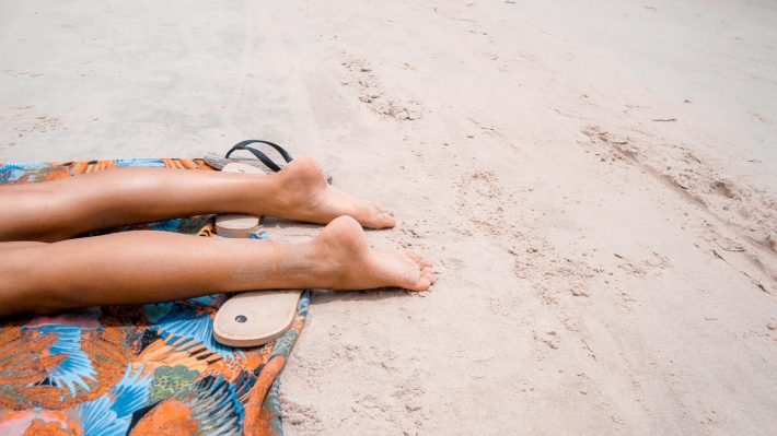 Flip Flops | Οι πιο ωραίες παντόφλες που θα πάρεις μαζί σου στο νησί (και όχι μόνο)