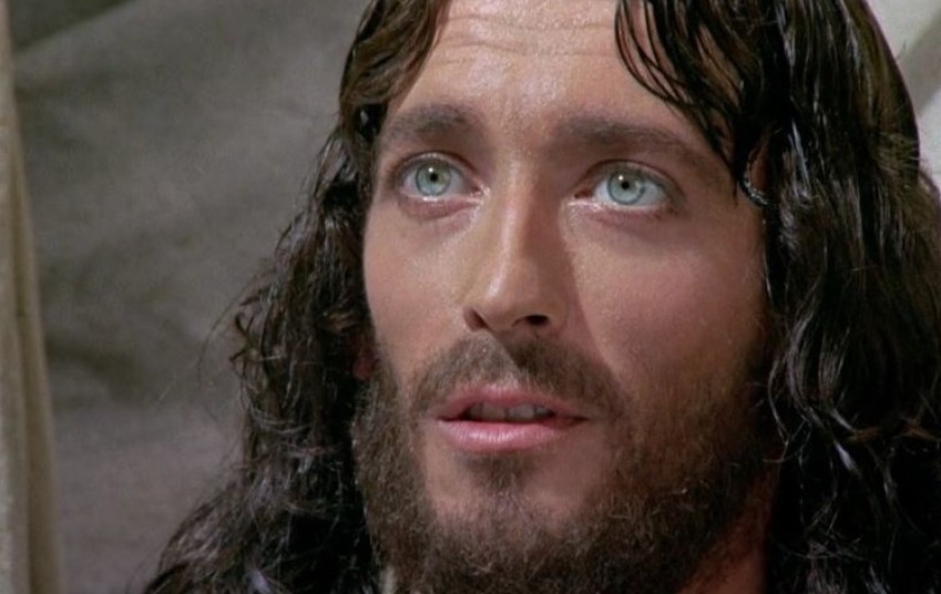 2/3 δεν έχουν παρατηρήσει το σκηνοθετικό κόλπο του Τζεφιρέλι στον Ιησού από την Ναζαρέτ. Εσύ;